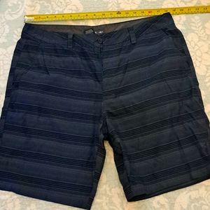 Men's O'Neill shorts size 36, NWOT